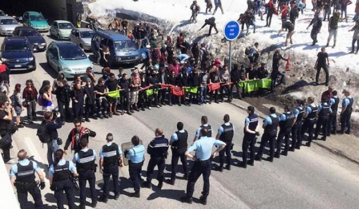 La solidarité ne s’arrête pas ! RASSEMBLEMENT DEVANT LE TRIBUNAL DE GRENOBLE 27 MAI À 14 HEURES